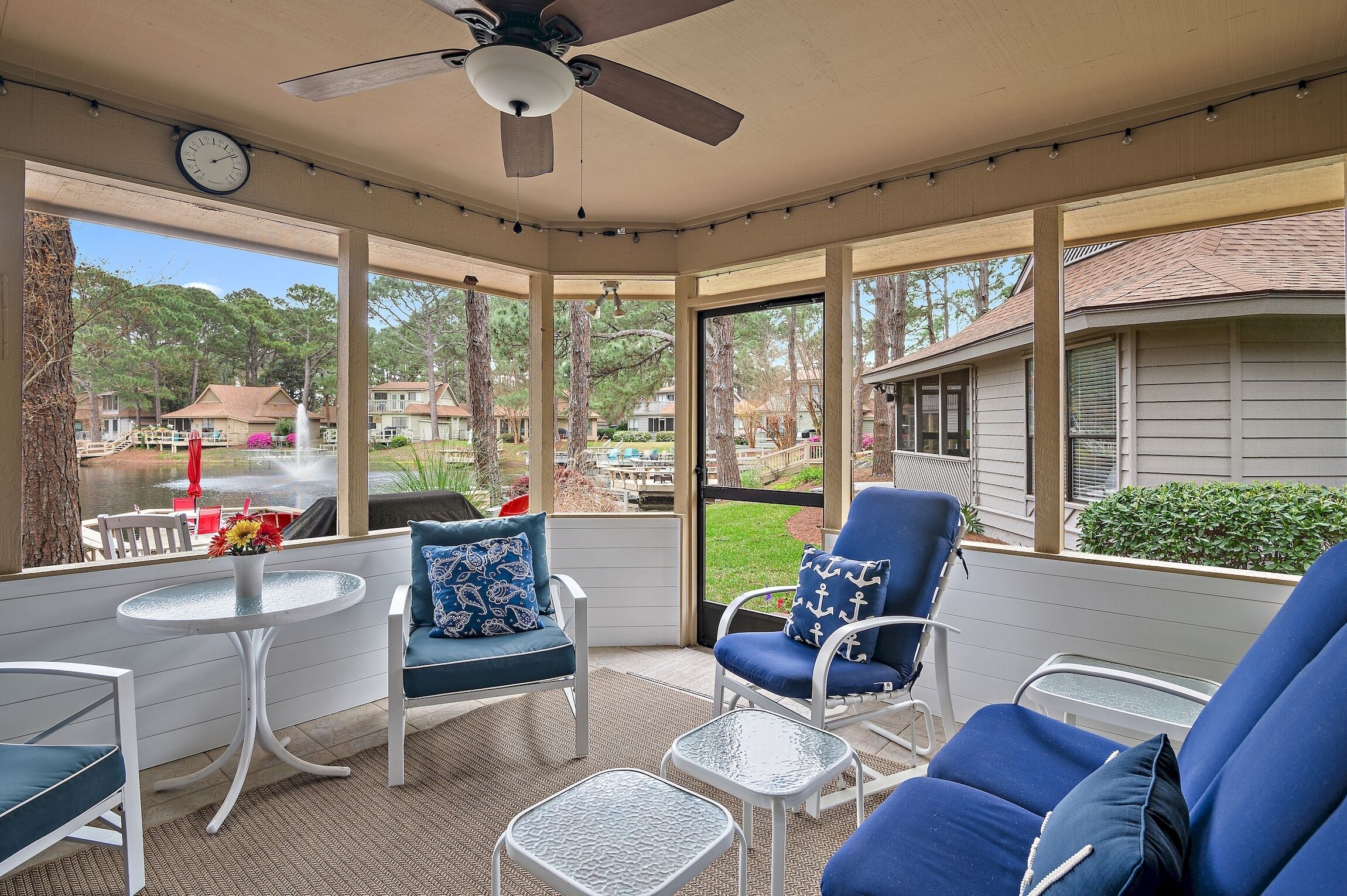 Golf Cart ~ Sun Room ~ Private Dock ~ Family Friendly ~ Gas Grill