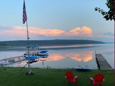 Captain Jacks II: Lakeside tranquility!