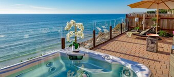 Gorgeous Eight Bedroom Oceanfront Home E396-0