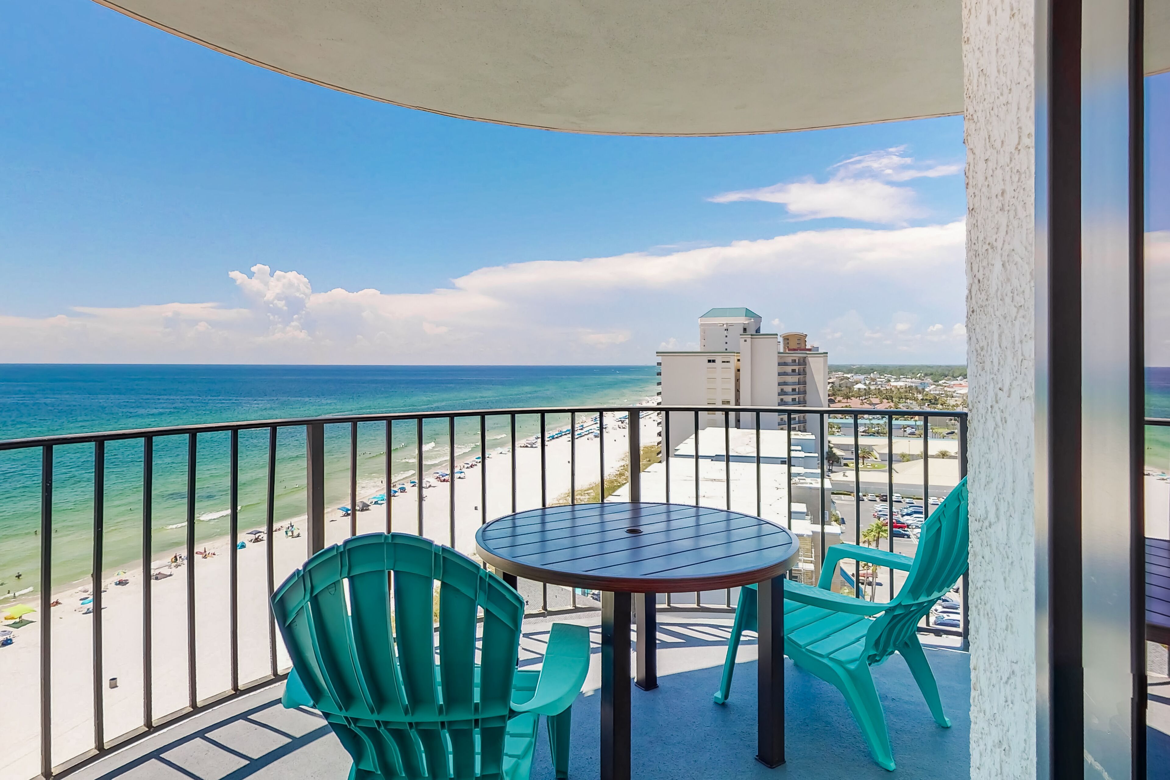 Waterfront Condo with Beach Access, Pool, Hot Tub - Great for Snowbirds