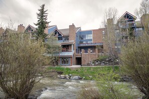 Exterior - River Mountain Lodge Galena Gulch Condo: Ski-In, Downtown Breck (Breckenridge)