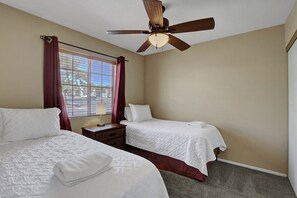 4 bedrooms, iron/ironing board, free WiFi, bed sheets
