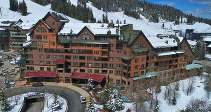 Zephyr Mountain Lodge 2315 | Ski In Ski Out | Walk To Base Area