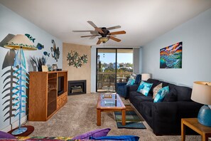 TV, fireplace, foosball, table tennis