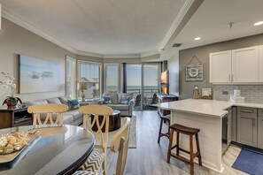 Smart TV, DVD player