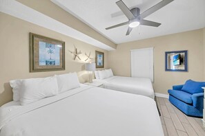 3 bedrooms, iron/ironing board, WiFi, bed sheets