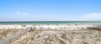 Gulf Front! Beach Service! Sea Dunes 201!