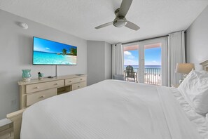 3 chambres, fer et planche à repasser, Wi-Fi, draps fournis