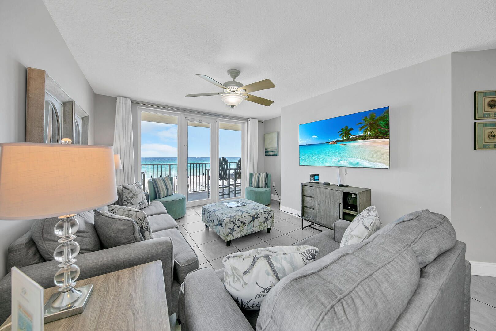 Fernseher, DVD-Player, Stereoanlage