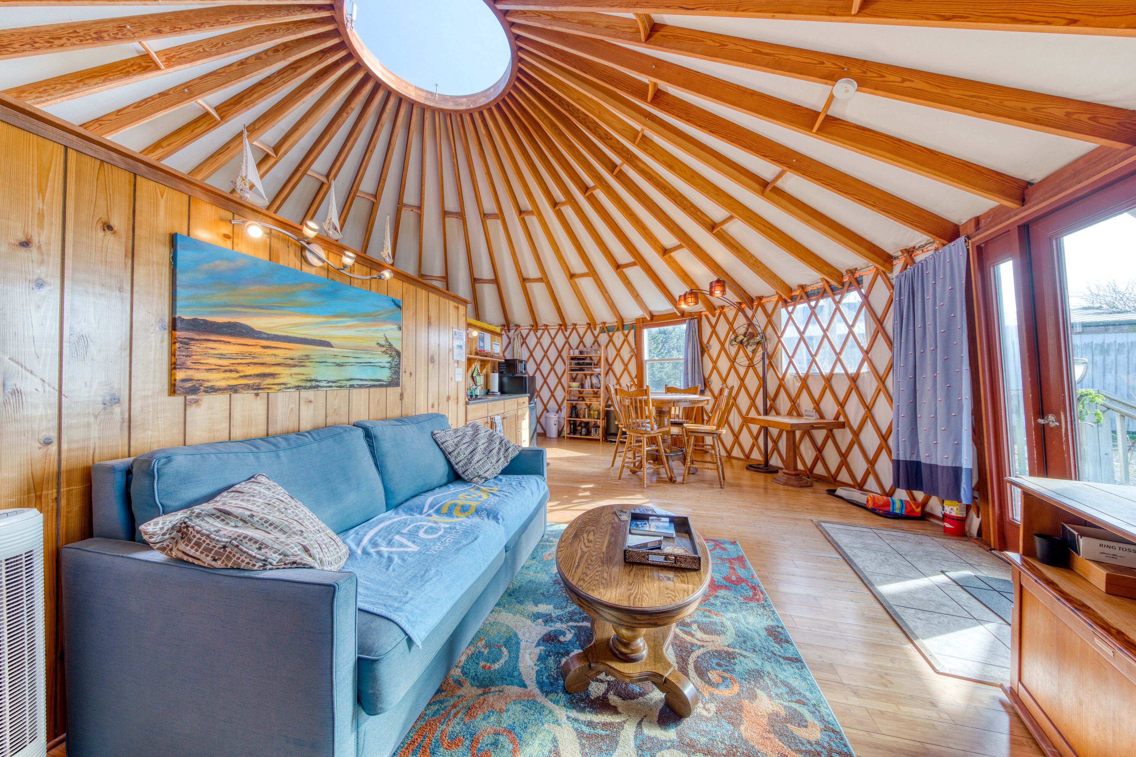 Cozy Oceanfront Yurt with Private Hot Tub - Dogs Welcome Reviews, Deals &  Photos 2024 - Expedia