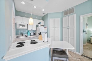 Fridge, microwave, oven, stovetop - Walk to the Beach, Pool & Clubhouse – Pet Friendly Retreat (Corpus Christi)