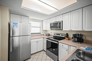 Fridge, microwave, dishwasher, coffee/tea maker