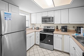 Fridge, microwave, dishwasher, coffee/tea maker - Sunswept 703 2/2  Breathtaking Direct Gulf View Available for Jan/Feb 2026 (Orange Beach)