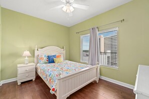 2 chambres, lit parapluie, Wi-Fi, draps fournis