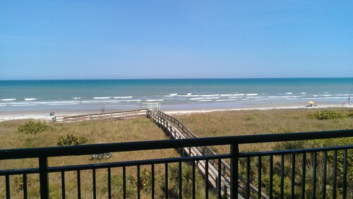 Direct Ocean 3 lits, 3 1/2 salles de bain