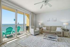 Televisión y reproductor de DVD 