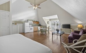 3 habitaciones, escritorio, tabla de planchar con plancha y wifi 