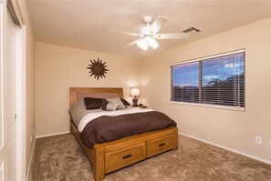 5 bedrooms, iron/ironing board, free WiFi, bed sheets