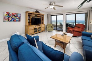 Smart TV - Surf Dweller 506, Largest Gulf Front balconies (Fort Walton Beach)