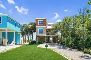 Exterior - Cape Seascape: 4th of July week now available as a Friday or Saturday check in! (Cape San Blas)