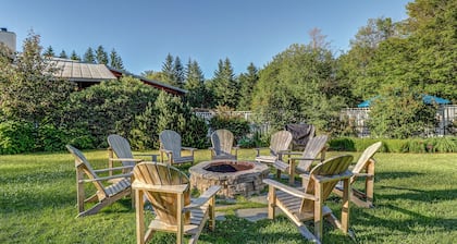 Alpine escape with  3 pools, hot tub, tennis & gym - fireplace, balcony & W/D