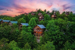 Exterior - Pigeon Forge Cabin Rental with Panoramic Mountain Views, Pool Access & Jacuzzi (Sevierville)