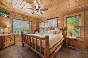 1 bedroom, iron/ironing board, free WiFi, bed sheets - Pigeon Forge Cabin Rental with Panoramic Mountain Views, Pool Access & Jacuzzi (Sevierville)