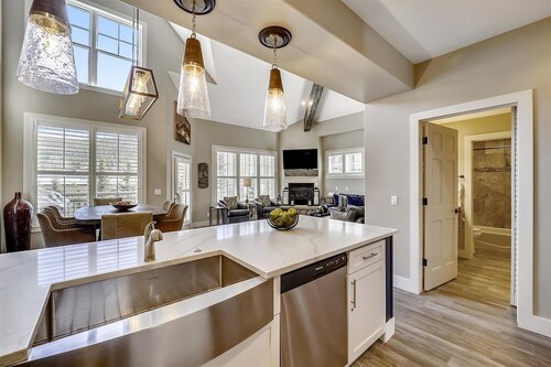 Experience mountain living in style at Corral 306E, a spacious, remodeled condo in Breckenridge