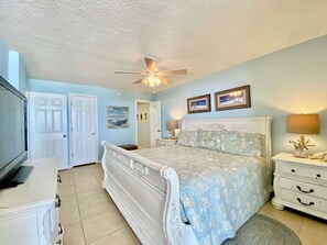 2 bedrooms, iron/ironing board, WiFi, bed sheets - Wind Drift 102SE (Orange Beach)