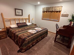 4 bedrooms, internet, bed sheets