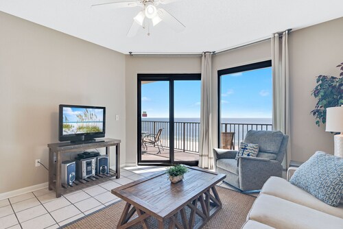 Phoenix VI 1106 | Beachfront | Gulf Views | Resort Amenities | My Beach Getaways