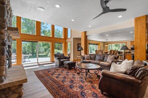 TV, fireplace, video games, DVD player