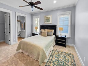 4 chambres, fer et planche Ă repasser, accĂšs au Wi-Fi (inclus)