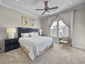 4 Schlafzimmer, Bügeleisen/Bügelbrett, kostenloses WLAN, Bettwäsche