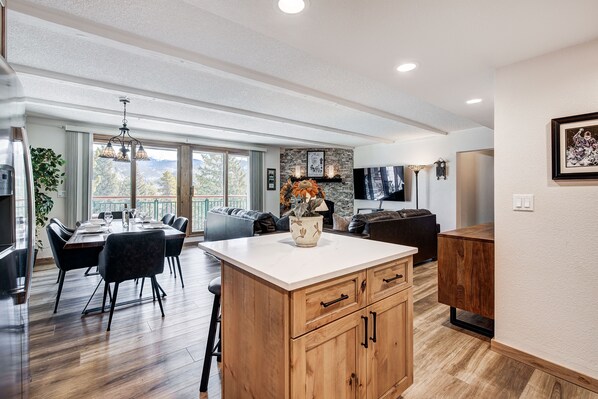 Interior - Most Popular Location in the Heart of Breck! Views, Garage Parking TE502 (Breckenridge)