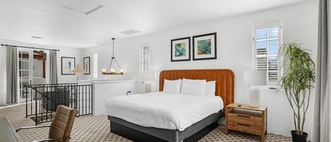 1 bedroom, desk, iron/ironing board, WiFi