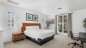 1 bedroom, desk, iron/ironing board, WiFi