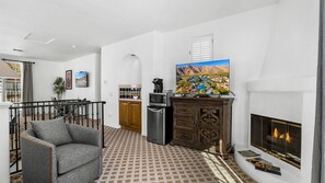 TV, fireplace, offices