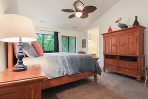 3 habitaciones, tabla de planchar con plancha y wifi gratis 