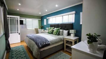 1 habitación, ropa de cama de alta calidad, cubrecamas y minibar