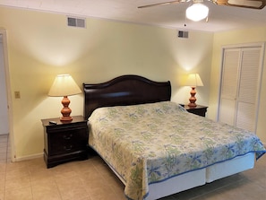 1 camera, ferro/asse da stiro, Wi-Fi gratuito, lenzuola