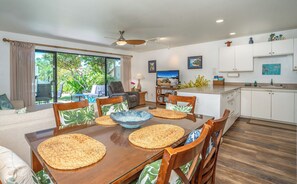 Interior - Maui Kamaole M-105 Ground Floor, Spacious, Secluded, Full A/C, Great Location (Kihei)