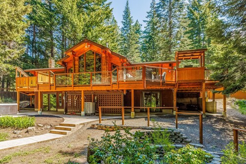 Reconnect on the River + Fireside Family Time & 1PM Check-In/Out