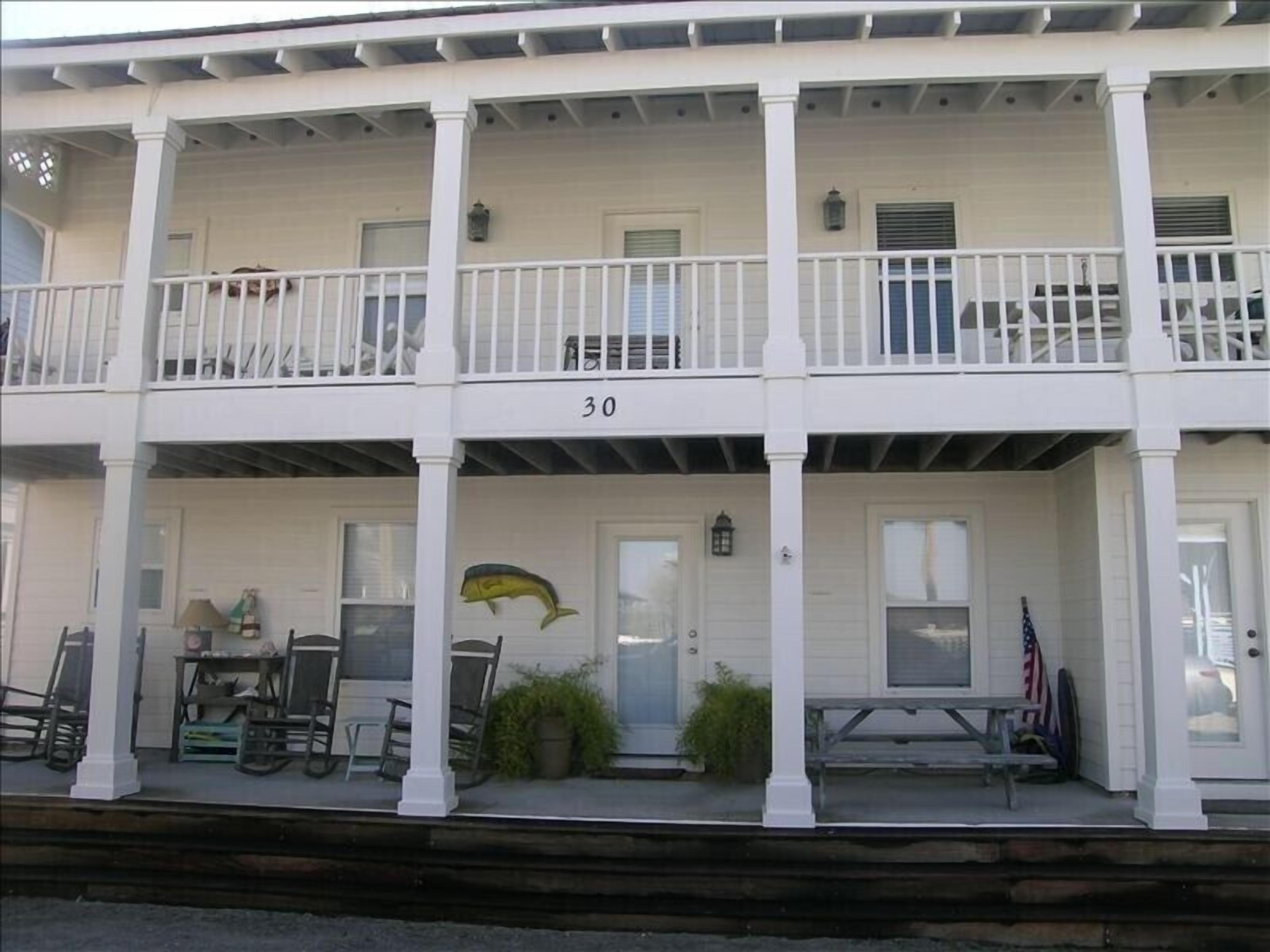 Gulf Winds Down 3/2 in Grayton, comm.pool, short walk to beach