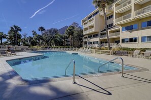Beheizter Pool