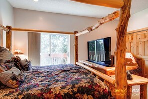 3 bedrooms, free WiFi, bed sheets