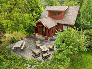 Exterior - Sourdough Ranch Black Bear Cottage -Cozy Cottage Just 10 Minutes From Bozeman (Bozeman)