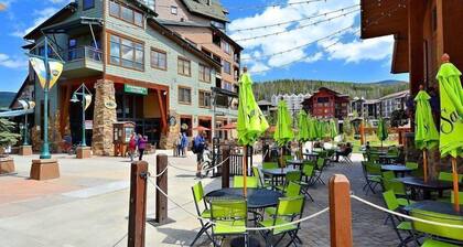 ✷ Updated Mountain Condo | Zephyr Mountain Lodge 1601 | Base Area Convenience | Ski In Ski Out!