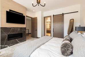 5 habitaciones, tabla de planchar con plancha y wifi gratis