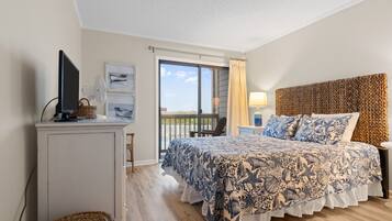 3 bedrooms, iron/ironing board, Internet